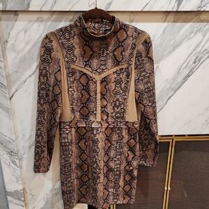 QUII Exquisite Collection Snakeskin Print Long Sleeve Dress